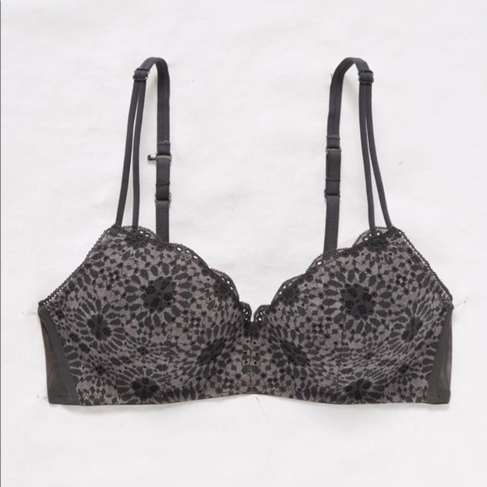 Aerie Real Happy Wireless Push Up Bra | Charcoal and Black Lace | 36B